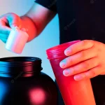does optimum nutrition creatine come with a scoop